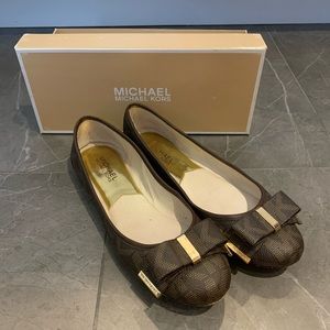 Michael Kors Flats
